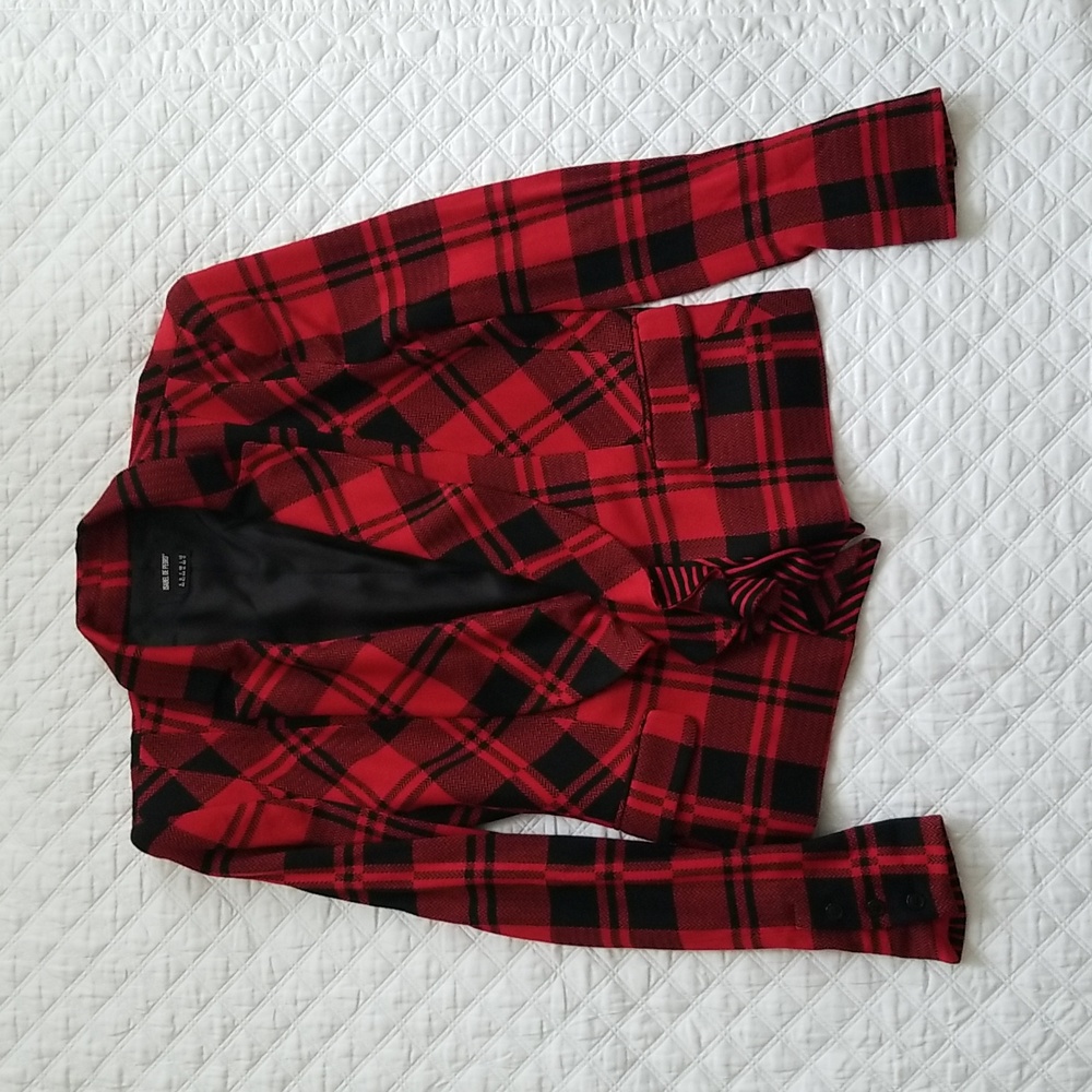 Isabel de Pedro Blazer, Sz-12